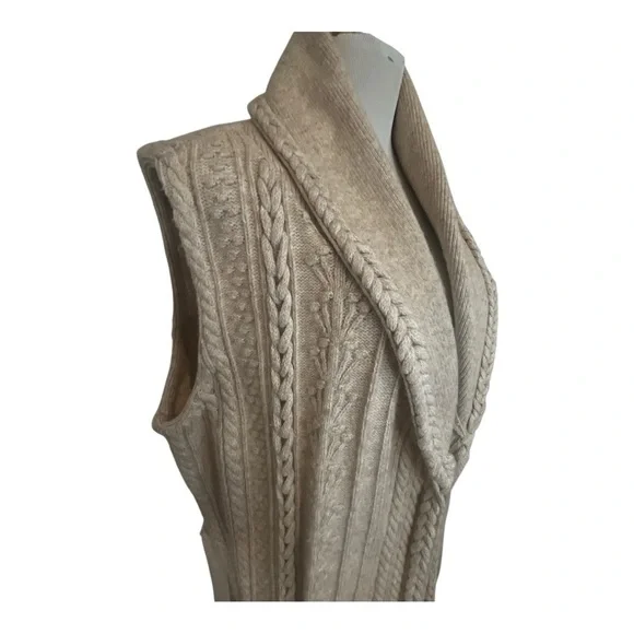 Like New! WHBM Beige Novelty Cable Sweater, Size XL - Picture 7 of 9